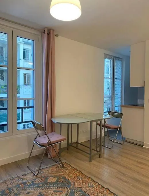 Newly Renovated Studio Near The Eiffel Tower Apartment Paris France